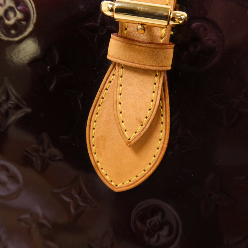 LOUIS VUITTON Vernis Rosewood Avenue金扣肩背袋-17