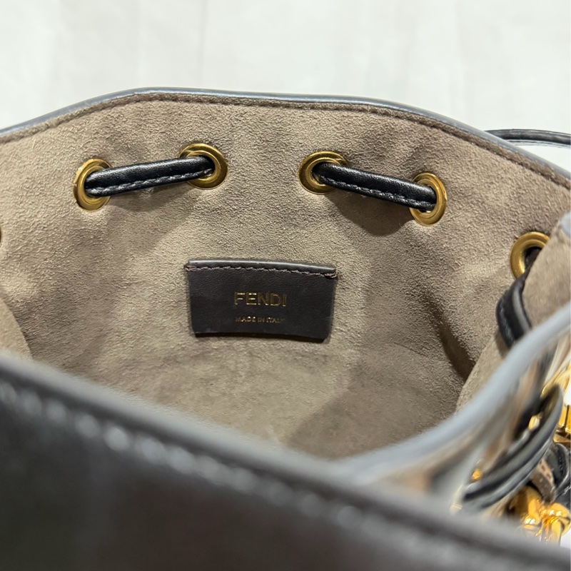 Fendi 水桶包Mon Tresor-4