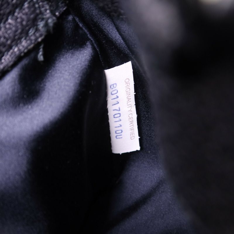 BOTTEGA VENETA 藤料Handbag黑扣手挽袋-7