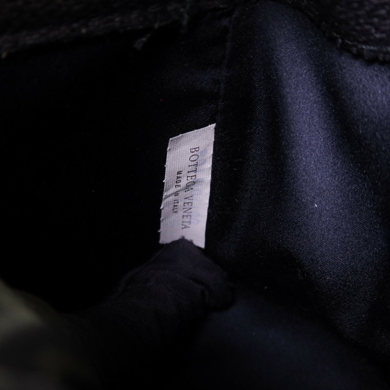 BOTTEGA VENETA 藤料Handbag黑扣手挽袋-8