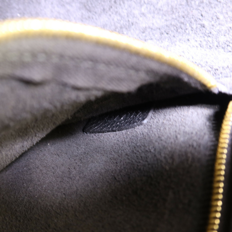 CELINE 牛皮皮革Sangle Bucket Small金扣肩背袋-8