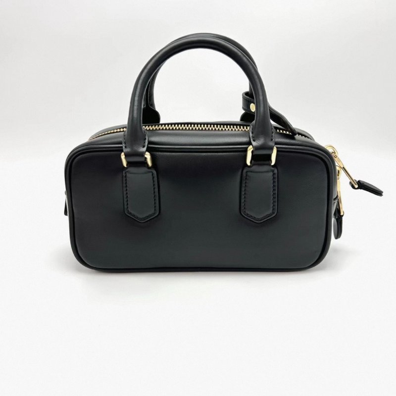 MIUMIU 黑金Arcadie保齡球肩背斜背包 23*11*8 99新配件塵袋-6