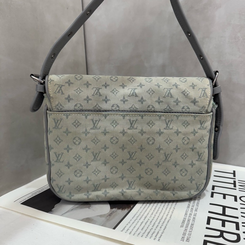 LV 童話森林系列郵差包-1