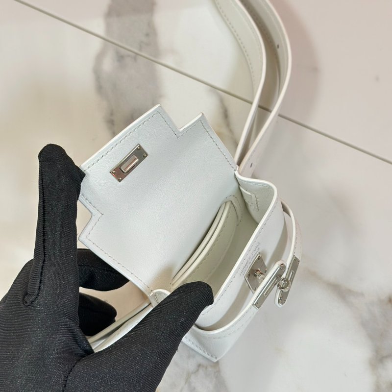 HERMES Kelly moove - 新白銀 W-5