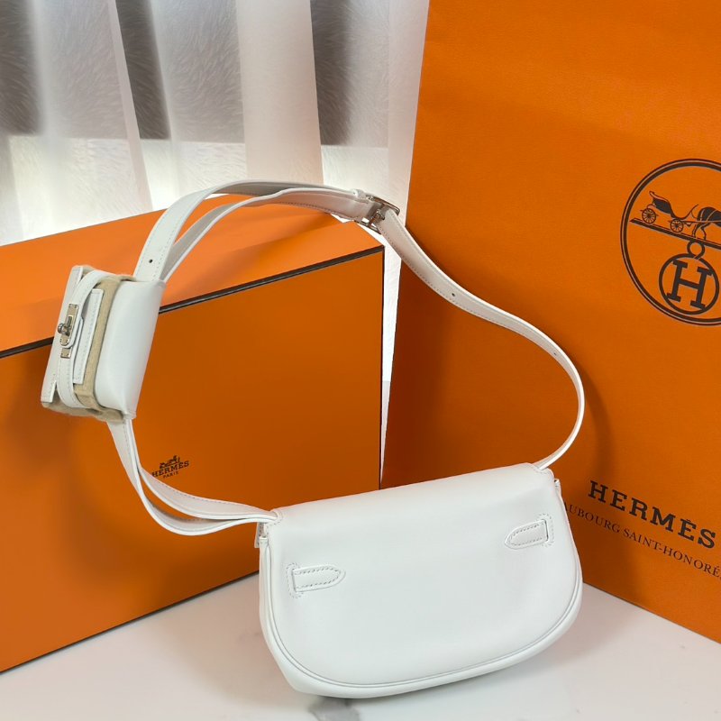 HERMES Kelly moove - 新白銀 W-6