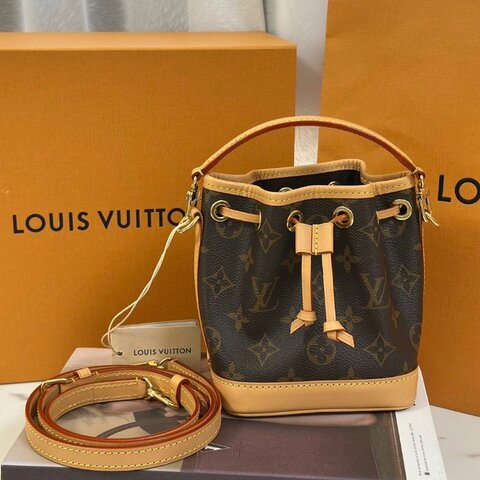 LOUIS VUITTON Nano noe水桶包