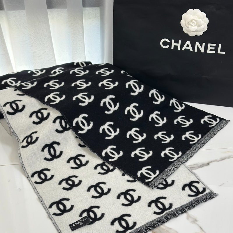 CHANEL 經典雙C雙面羊絨圍巾-0