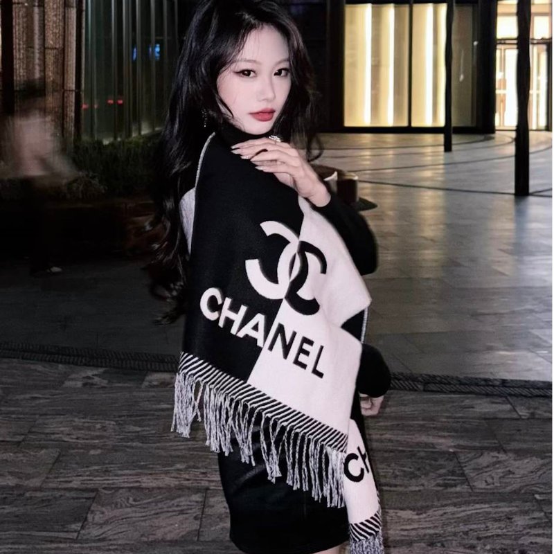 CHANEL香奈兒 🎀現貨 🎀 24K雙色撞色/拼色圍巾~(近新品)-4