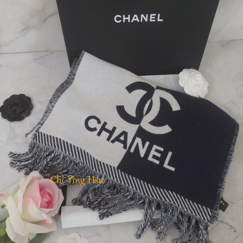 CHANEL香奈兒 🎀現貨 🎀 24K雙色撞色/拼色圍巾~(近新品)-11