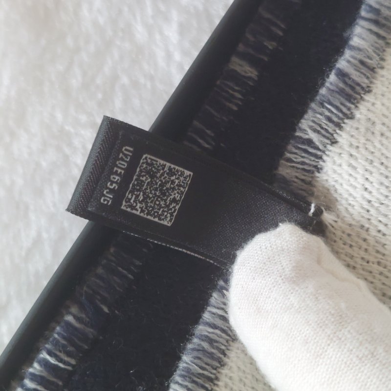 CHANEL香奈兒 🎀現貨 🎀 24K雙色撞色/拼色圍巾~(近新品)-31