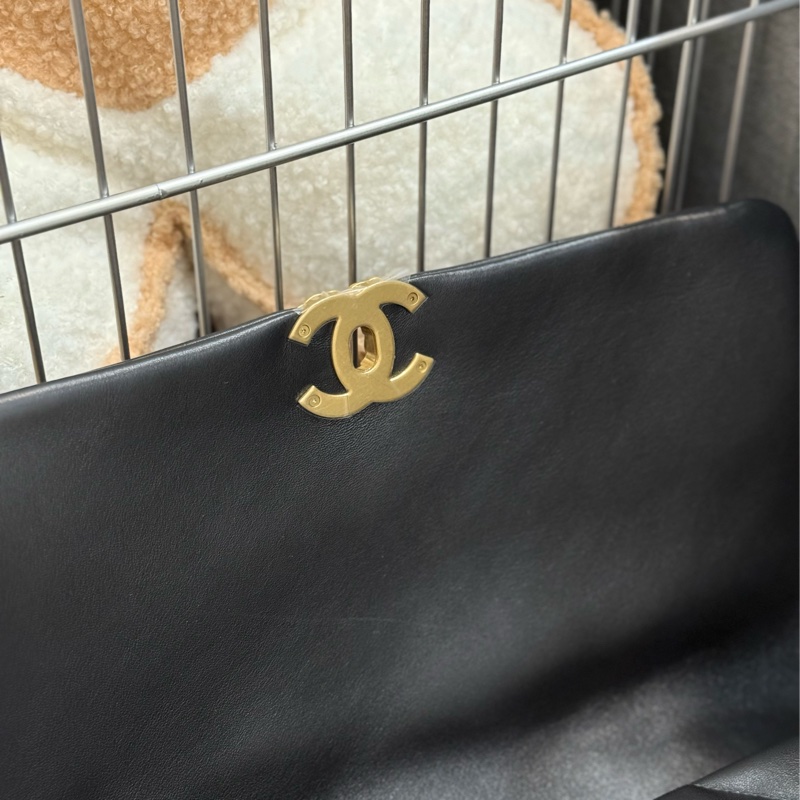 (全新閒置品)Chanel 19bag maxi 黑金 機場包 ✨最新晶片款 ‼櫃上約30萬-10