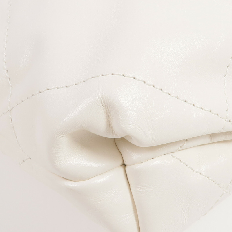 CHANEL 牛皮皮革Mini 22金扣手挽肩背兩用袋-8