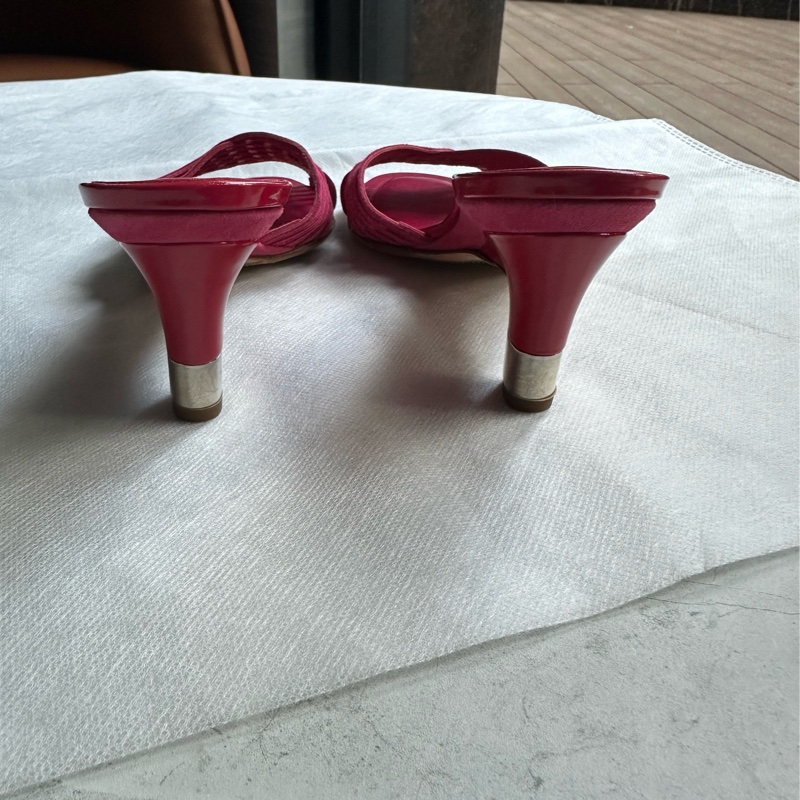 CHANEL桃紅色交叉高跟涼鞋35.5-3