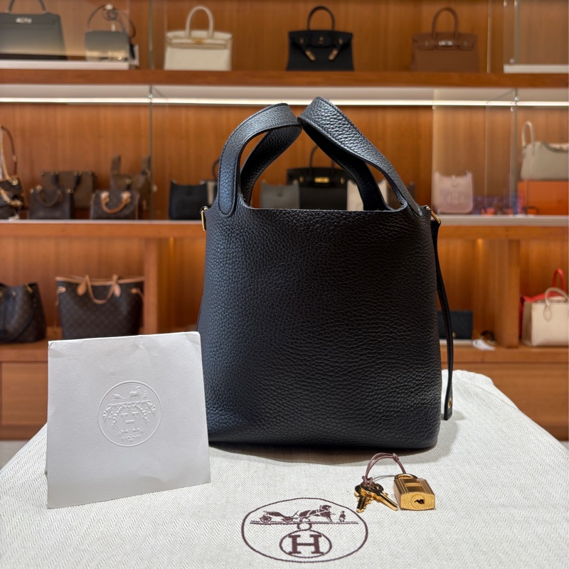 【Z刻新款、黑金優雅入門】Hermès Picotin 18 手提包|黑色金扣|Z刻 2021年份-0