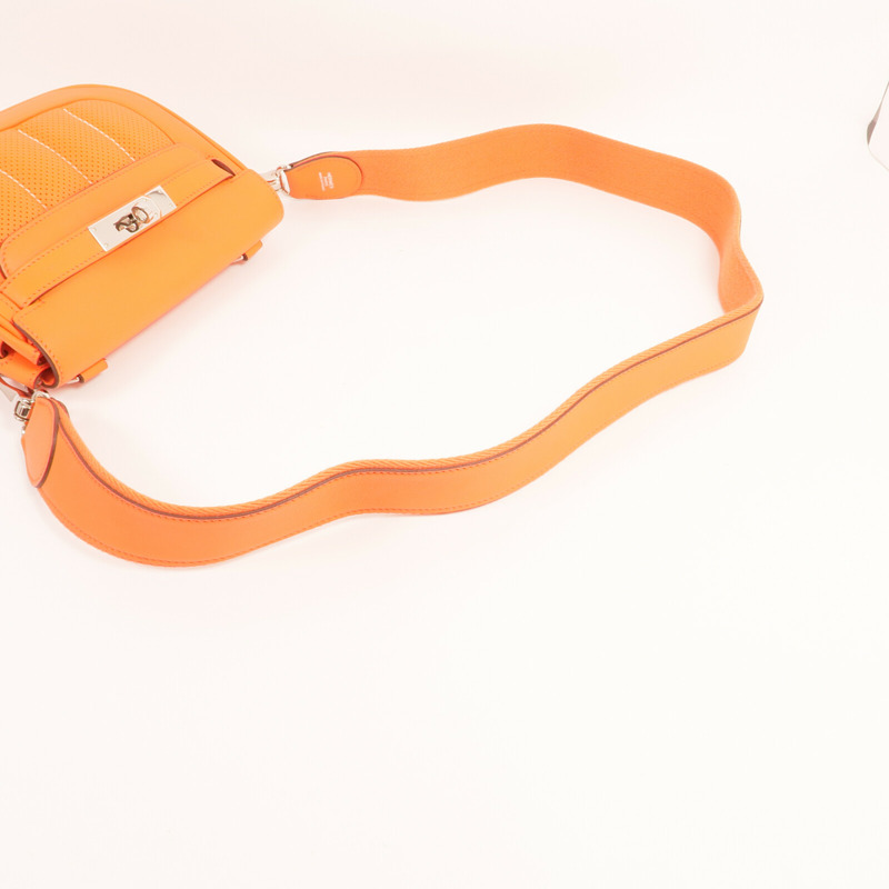 HERMES Swift皮革Berline Mini銀扣肩背袋-4