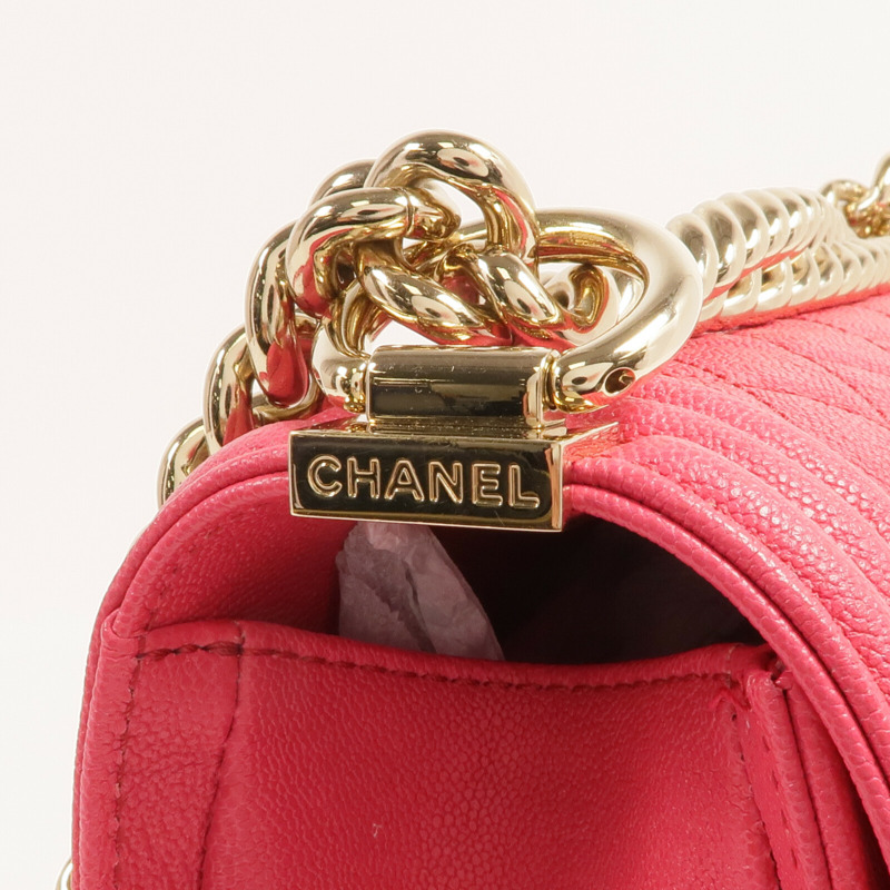 CHANEL 牛皮皮革Boy 25金扣鏈帶肩背袋-10