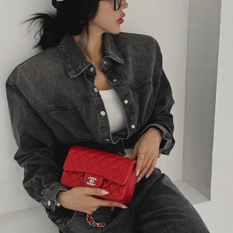 CHANEL  紅金羊皮大mini肩背斜背包20*12*6  98新配件盒子塵袋保卡