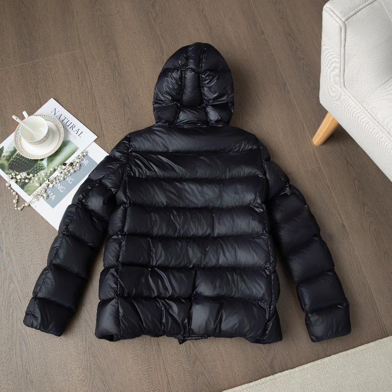❤️MONCLER 溫暖不臃腫 好版型 羽絨外套-9