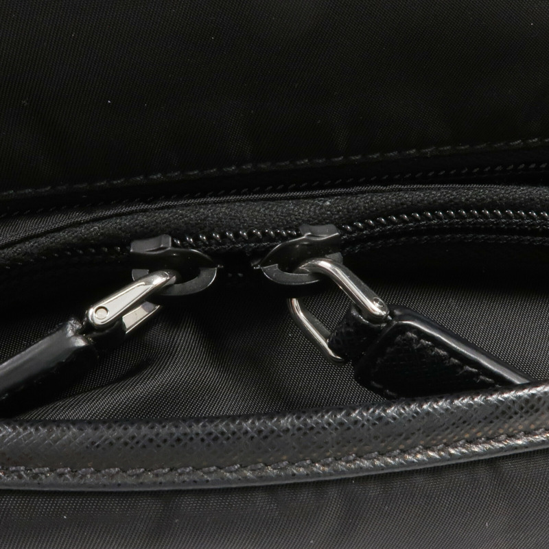 PRADA 尼龍Shoulder Bag銀扣肩背袋-10