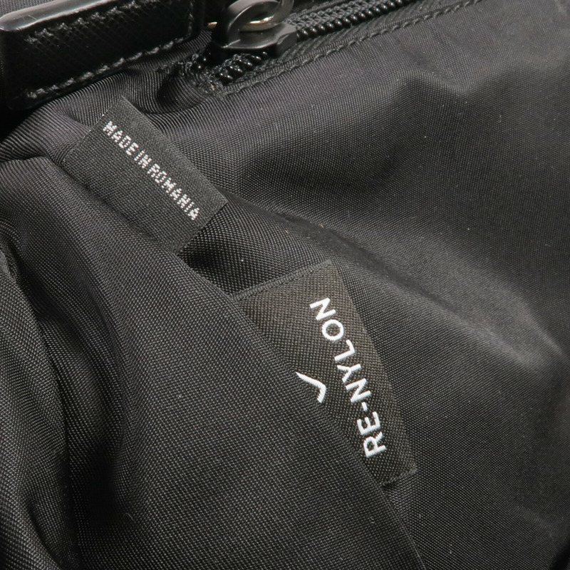 PRADA 尼龍Shoulder Bag銀扣肩背袋-16