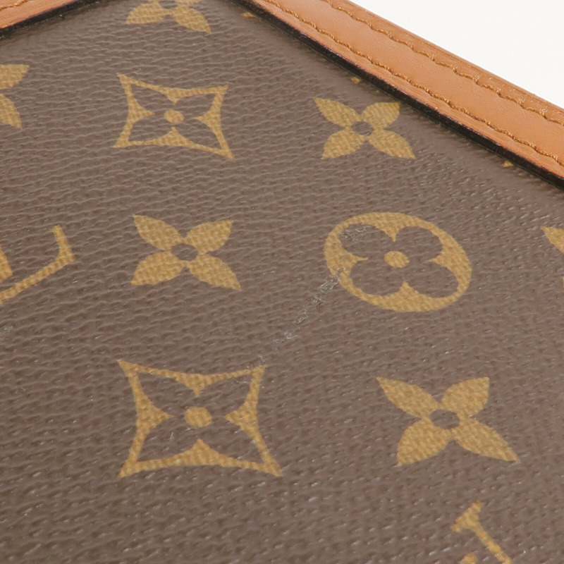 LOUIS VUITTON Monogram Reverse Dauphine MM金扣肩背袋-16