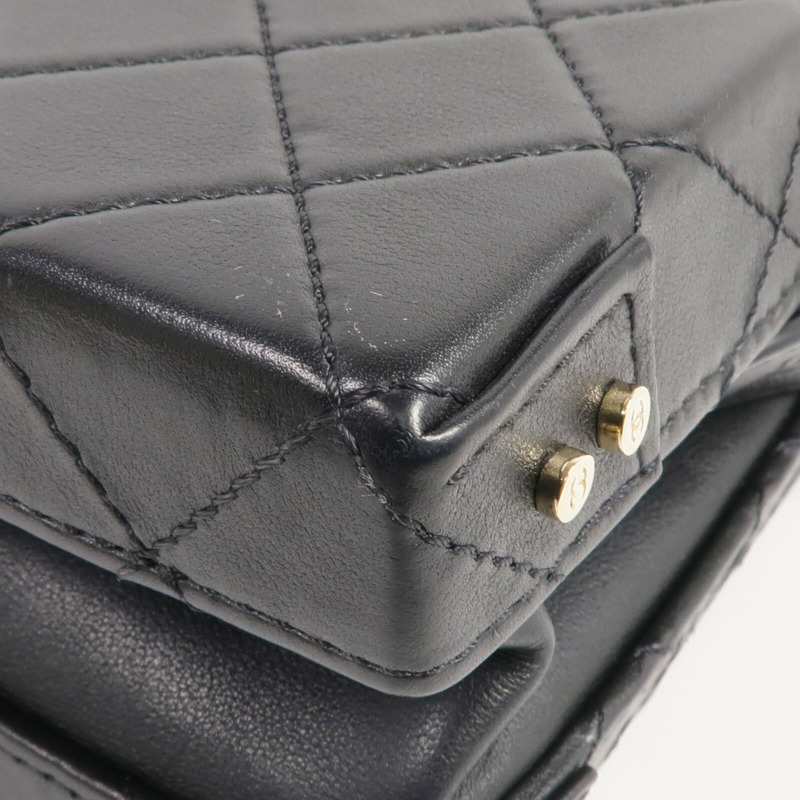 CHANEL 牛皮皮革Vanity Case金扣手挽肩背兩用袋-7