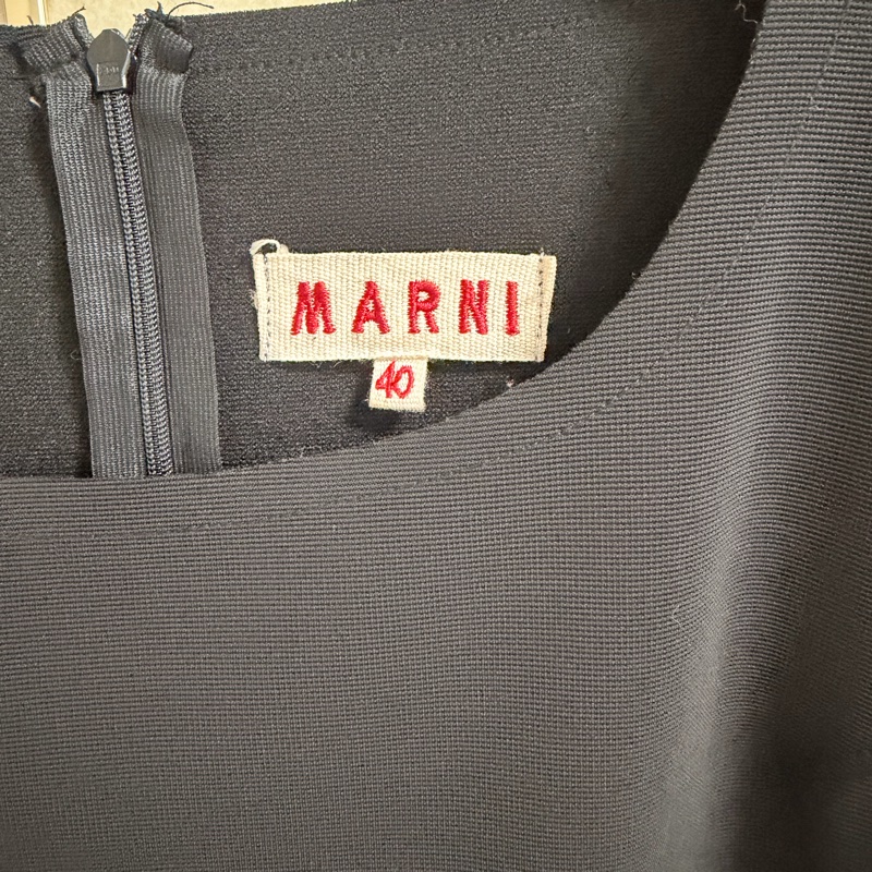 63）Marni正品黑紅撞色設計感短版洋裝 40號 95成新-4
