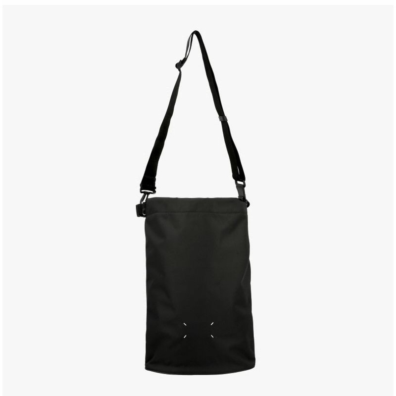 MAISON MARGIELA Stitch 高科技捲式背包 P6763 T8013-4