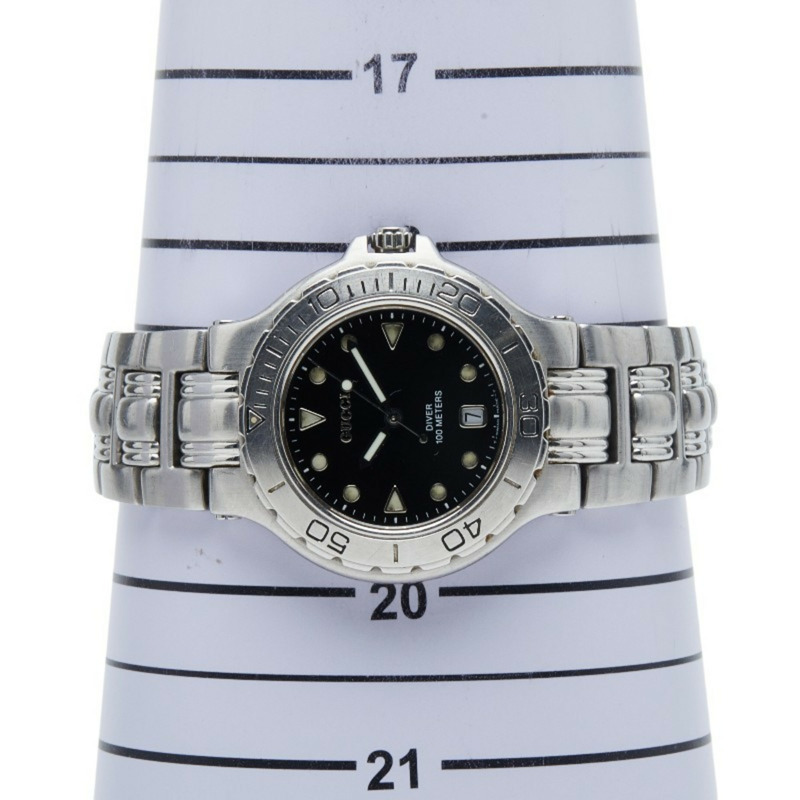 Gucci 男士潛水錶,9750米石英機芯,黑色錶盤,不鏽鋼錶殼-6