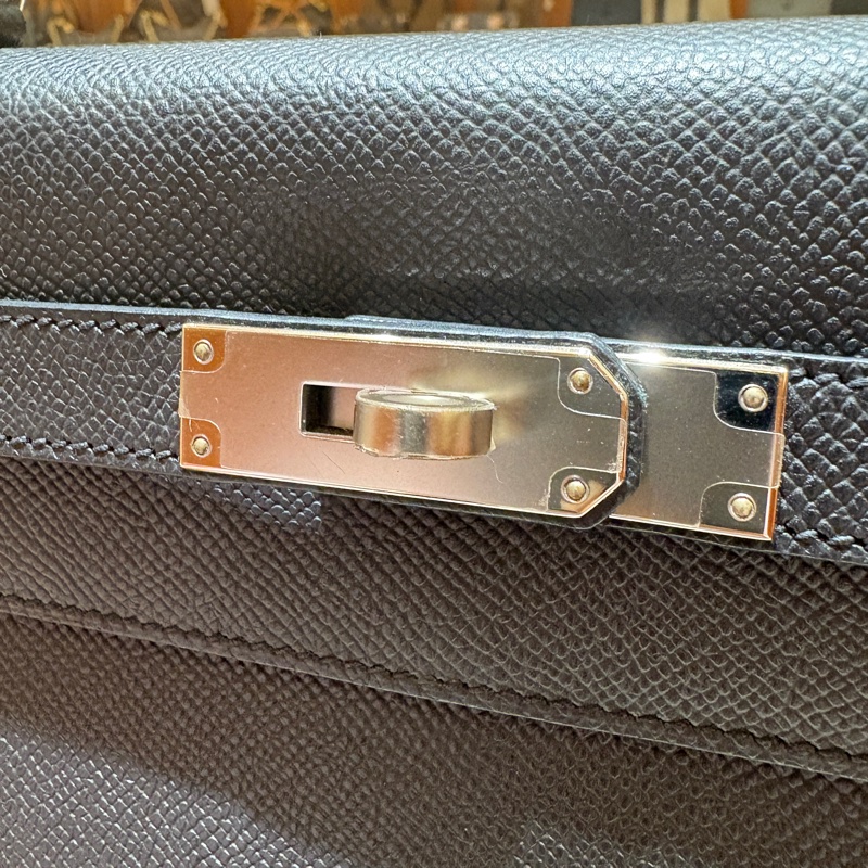 【優雅權力象徵、經典不敗凱莉包】Hermès Kelly 32cm｜黑色 EP皮 銀扣｜A刻 2017年份-3