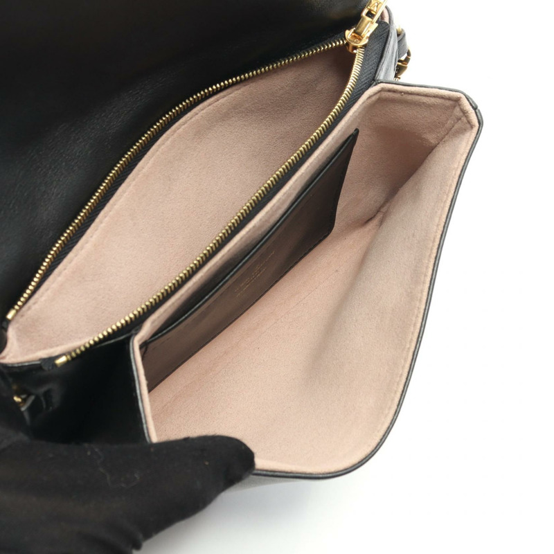 路易威登 Pochette Coussin Monogram 壓花黑色單肩背包 M82116 羊皮（綿羊皮）黑色二手-2