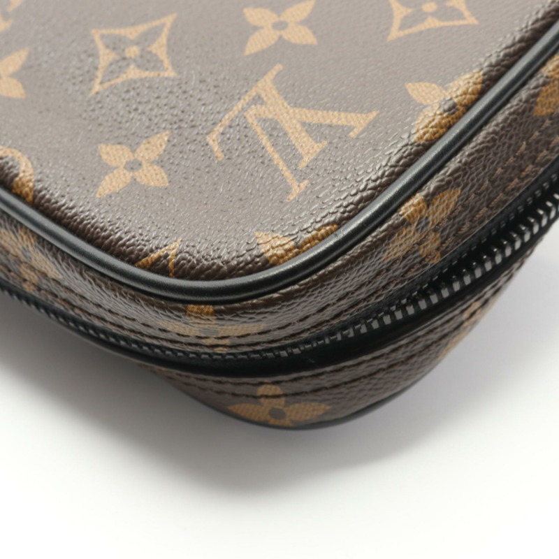 路易威登 Utility Side Waist bag M44477 Monogram macassar 帆布 二手 男款-6
