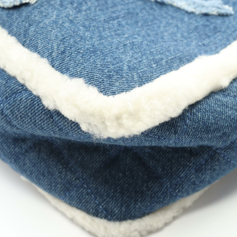 香奈兒埃及系列單背包 WS9714 牛仔布配色，藍白相間，二手，金色五金-5