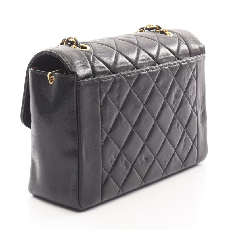 香奈兒 (CHANEL) 絎縫 Diana 翻蓋鏈肩挎包，羊皮，金色五金，黑色，二手 CC-1