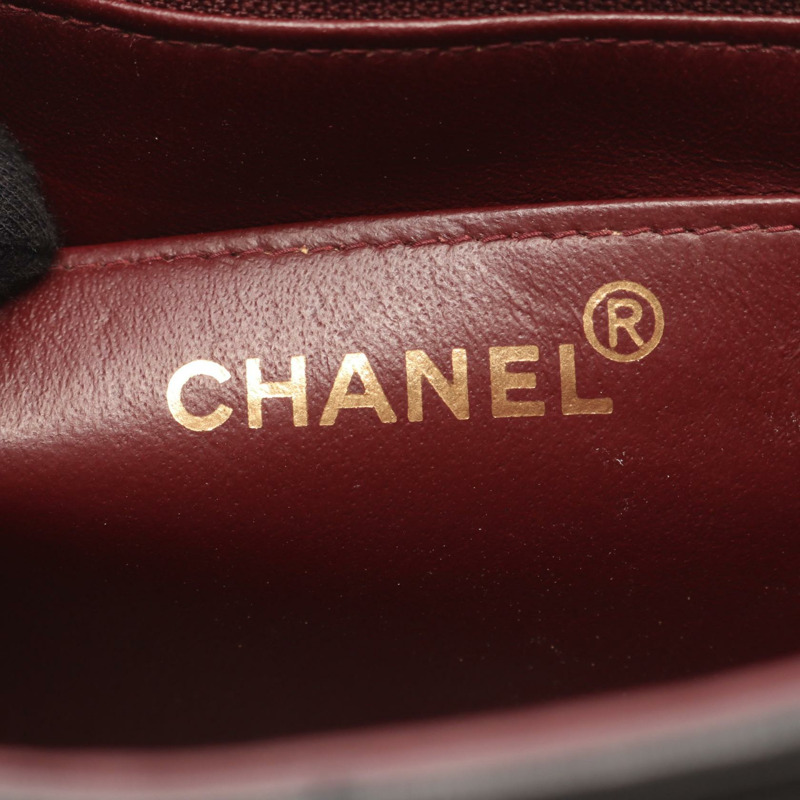 香奈兒 (CHANEL) 絎縫 Diana 翻蓋鏈肩挎包，羊皮，金色五金，黑色，二手 CC-3