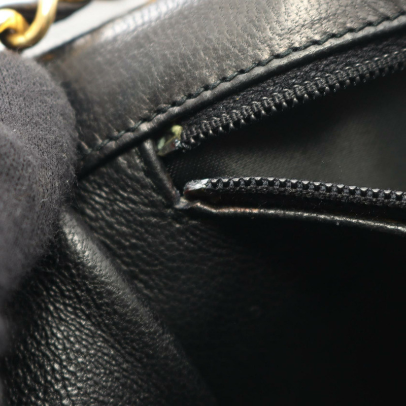 香奈兒 (CHANEL) 絎縫鏈條單肩包,羊皮材質,黑色,二手,女士款,金色五金-5