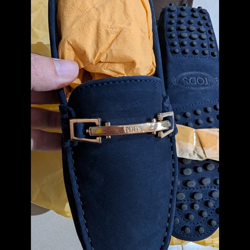 全新 Tod's 深藍色麂皮 銀扣 豆豆鞋 女生37號-10