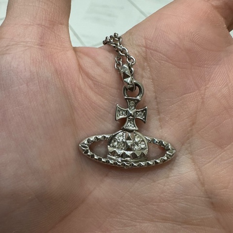 vivienne Westwood 項鍊