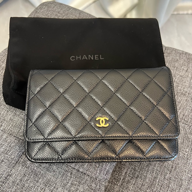 CHANEL 黑金WOC菱格紋荔枝牛皮包(寄賣)-0