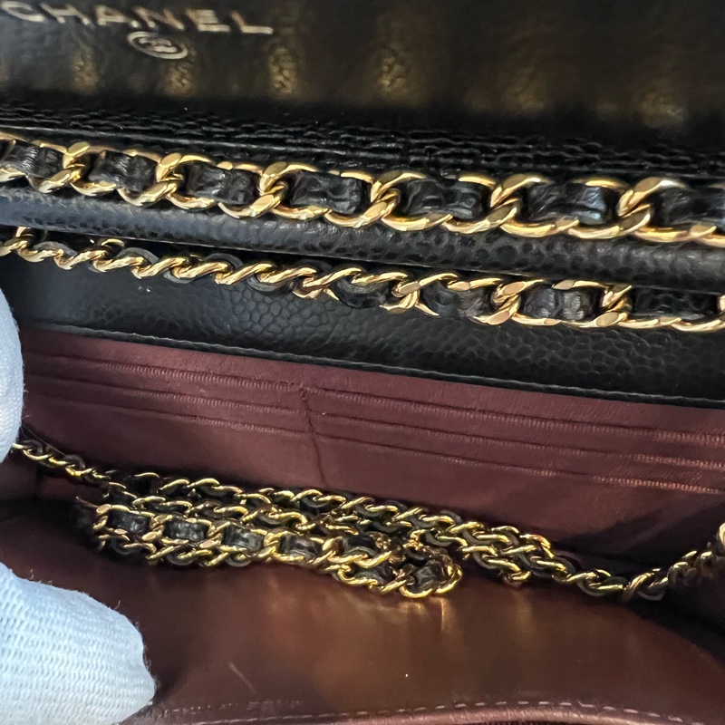 CHANEL 黑金WOC菱格紋荔枝牛皮包(寄賣)-1