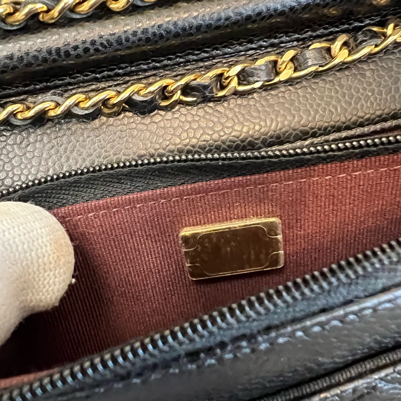 CHANEL 黑金WOC菱格紋荔枝牛皮包(寄賣)-9