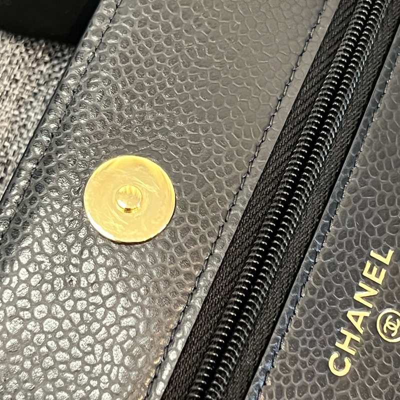 CHANEL 黑金WOC菱格紋荔枝牛皮包(寄賣)-11