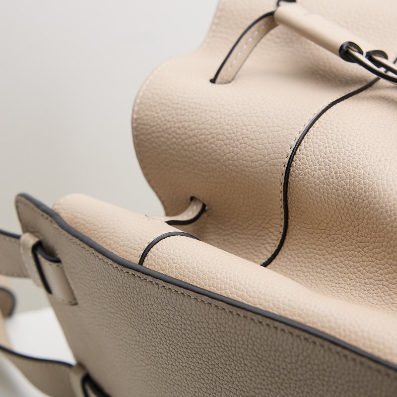 二手Loewe hammock抽繩款中號/沙色-6