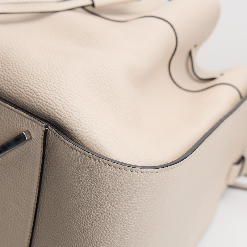 二手Loewe hammock抽繩款中號/沙色-9