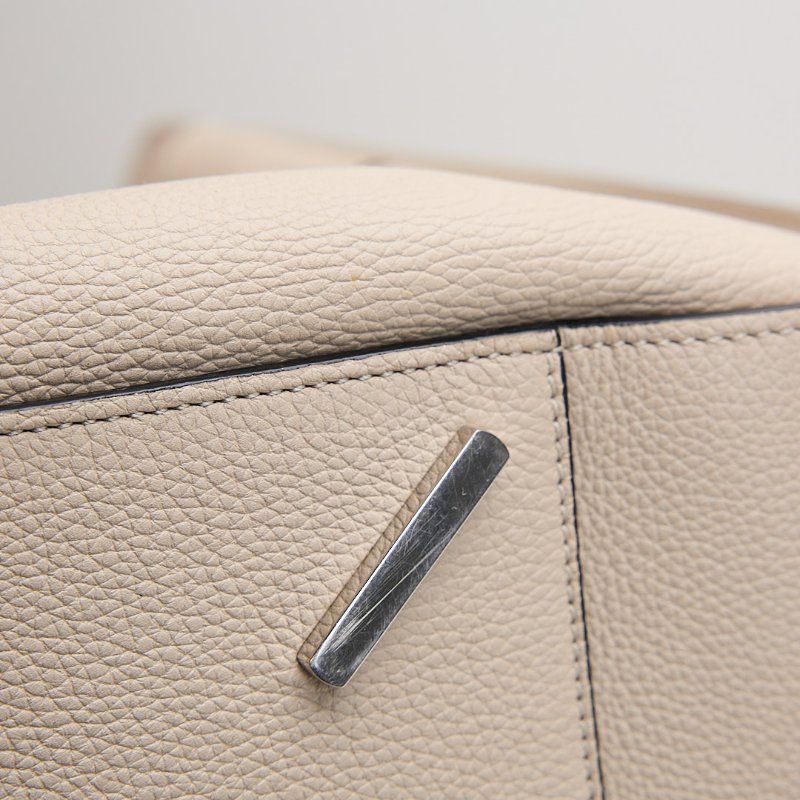 二手Loewe hammock抽繩款中號/沙色-17