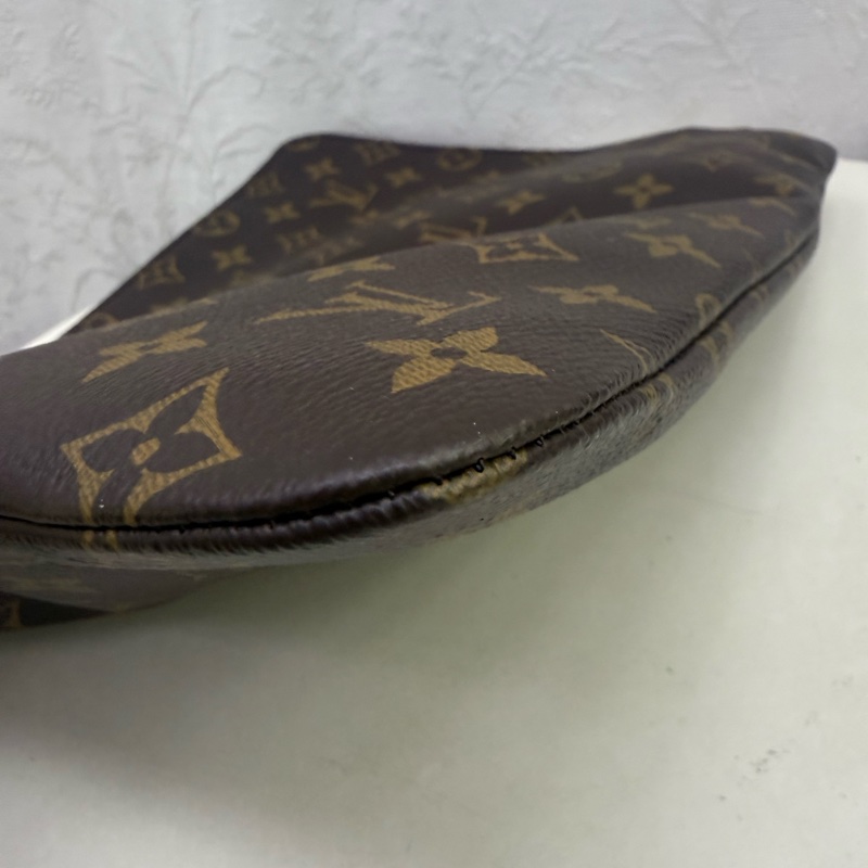 Louis Vuitton Clutch Bag (未使用品）-4