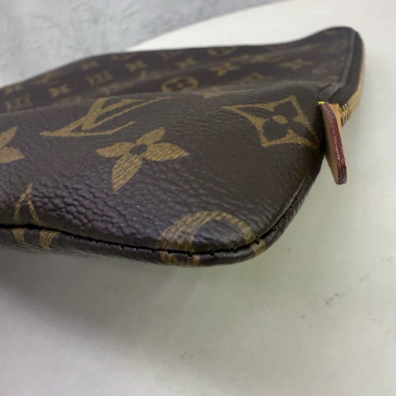 Louis Vuitton Clutch Bag (未使用品）-11
