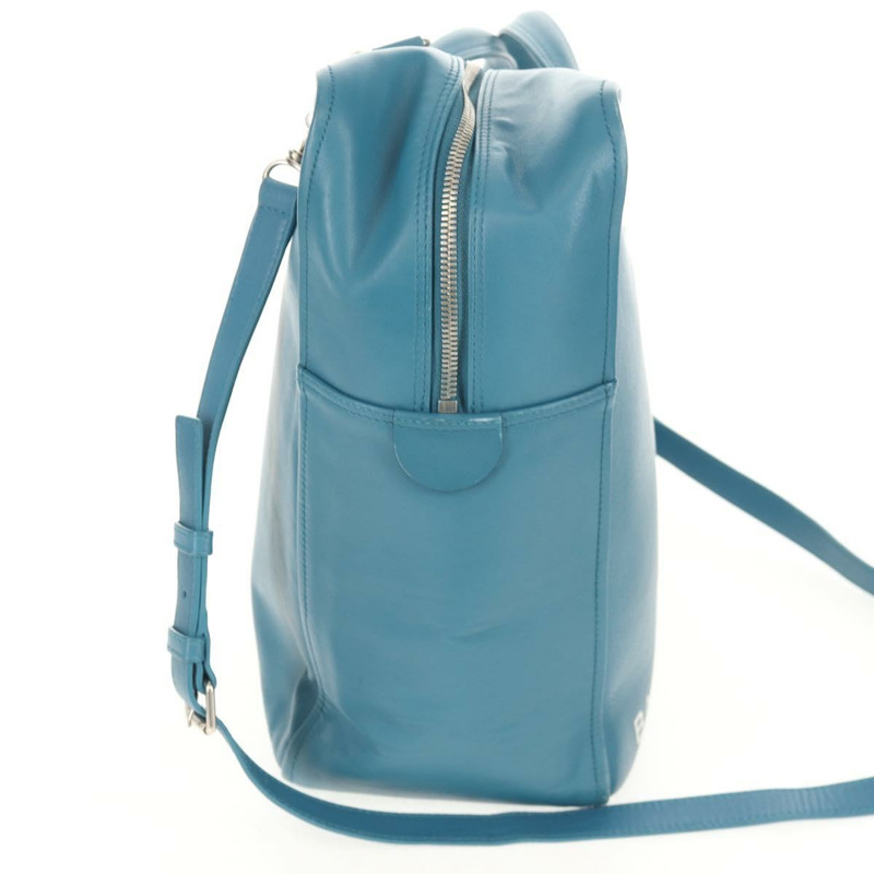【日本直送】BALENCIAGA 三角形旅行包 M 號,皮革材質,兩用,淺藍色,貨號 476974,正品編號 154084V-4