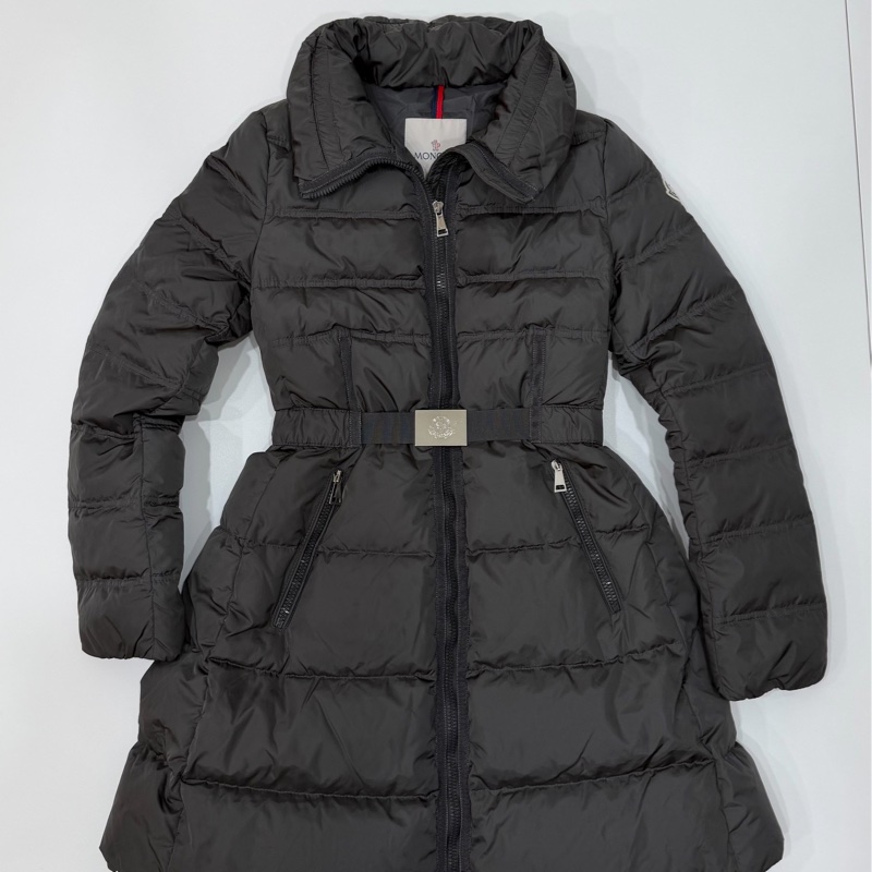 Moncler Accentewr 深灰色 立領拉鍊 腰釦 長版羽絨 羽絨外套 夾克 外套-22