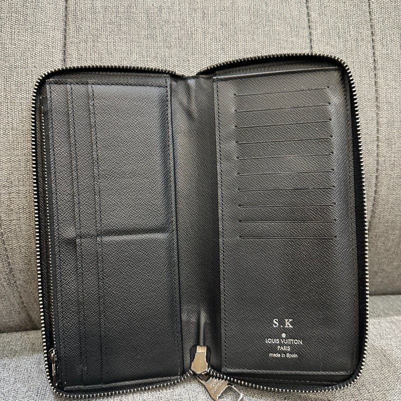 💎Han's house精品服飾💎LV LOUIS VUITTON 長夾 M62295-3